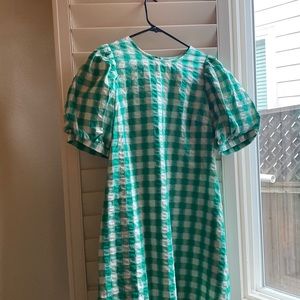 Ganni-esque dress! Babydoll style, so chic!